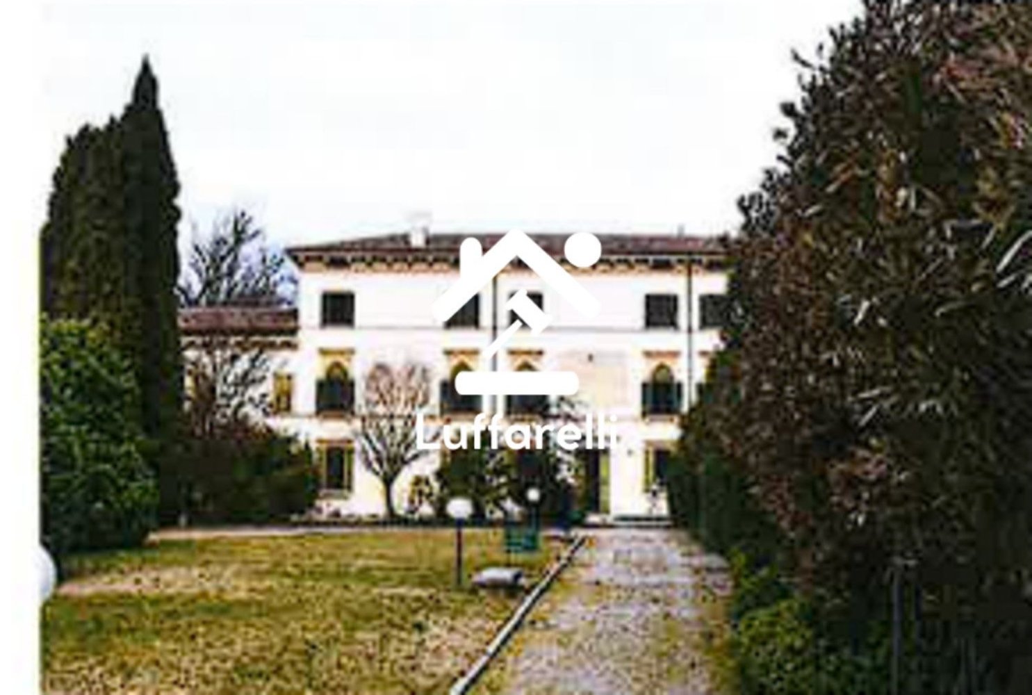 16 rooms Villa in San Pietro in Cariano, Italy No. 218529