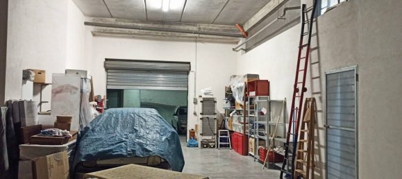 Garage à Ostuni, Italy 117m² No. 134354 11