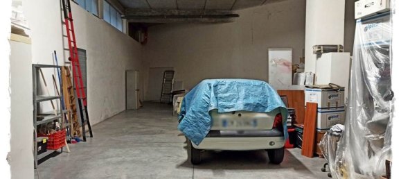 Garage à Ostuni, Italy 117m² No. 134354 2