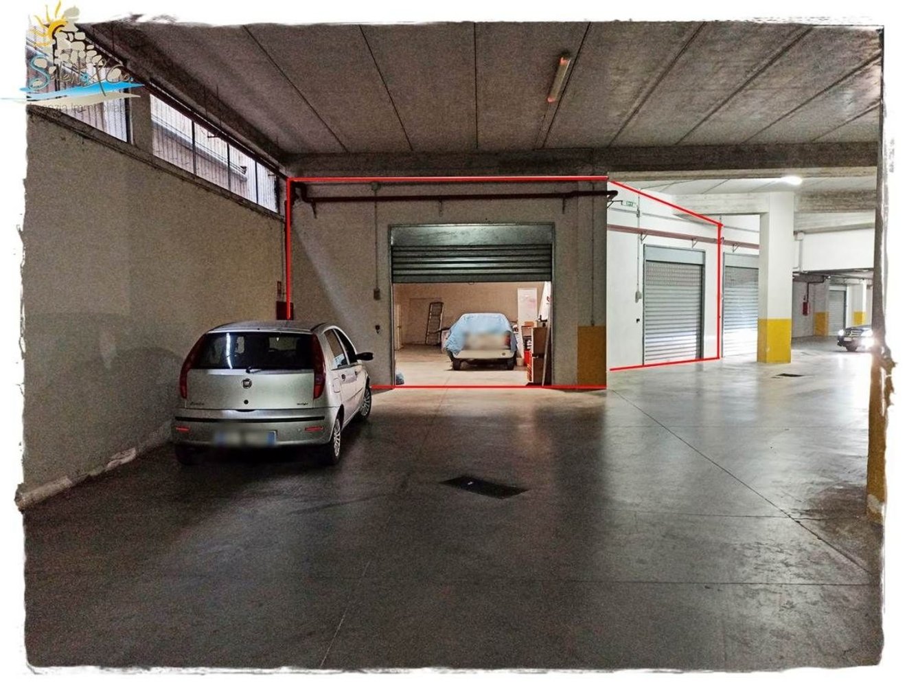 Garage à Ostuni, Italy 117m² No. 134354