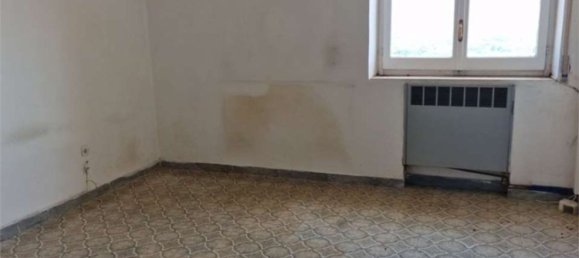 5 rooms Apartment in Contursi Terme, Italy No. 182234 8