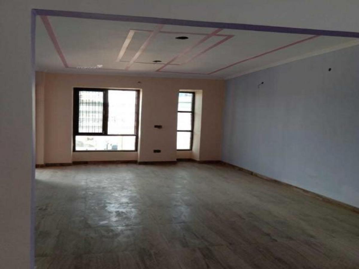 Casa de 2 dormitorios en Lucknow, India No. 24183