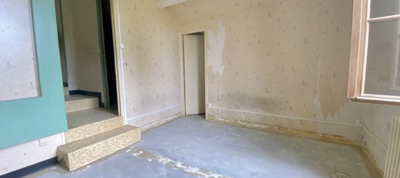 5 chambres Maison à Saint-Hilaire-de-Court, France No. 264208 12