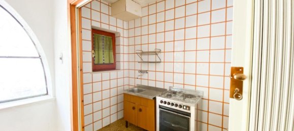 3 rooms House in Roccagloriosa, Italy No. 128486 5