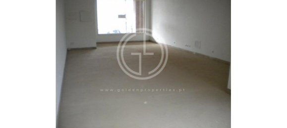91m² Commercial property in Ferragudo, Portugal No. 138173 2