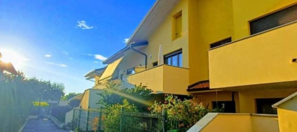 2 Schlafzimmer Wohnung in Trezzo sull'Adda, Italy, Nr. 286827 2