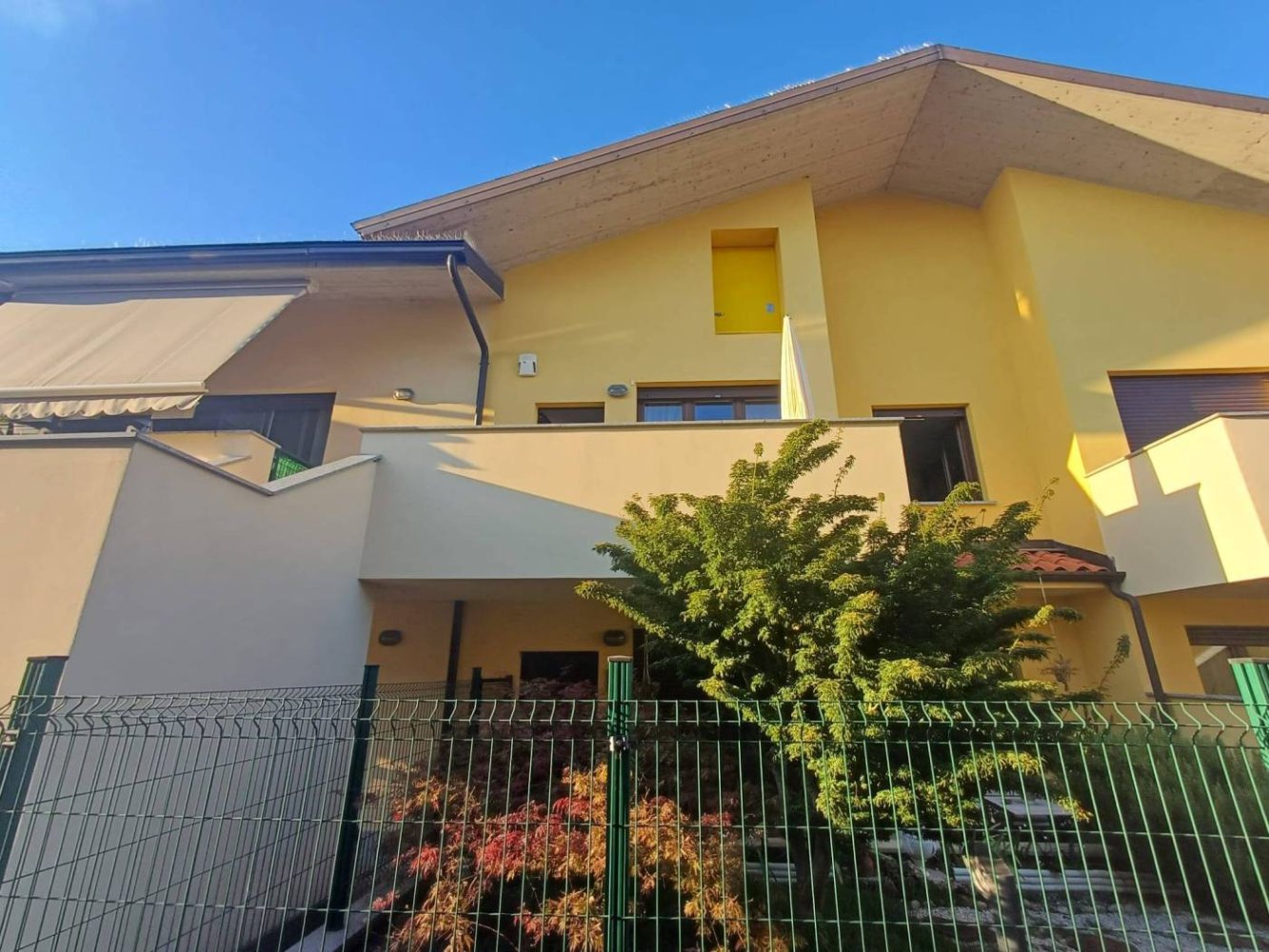 2 Schlafzimmer Wohnung in Trezzo sull'Adda, Italy, Nr. 286827