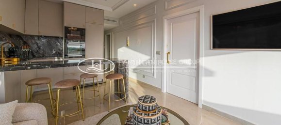 2 Schlafzimmer Penthouse in Marbella, Spain, Nr. 133350 4