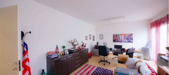 Escritório de 5 divisões em Albiate, Italy N.º 310956 3