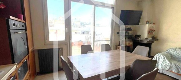 4 bedrooms Apartment in Giovinazzo, Italy No. 376011 2