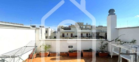 4 bedrooms Apartment in Giovinazzo, Italy No. 376011 5