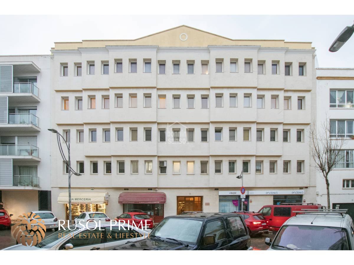 Apartamento de 2 dormitorios en Mahon, Spain No. 5055