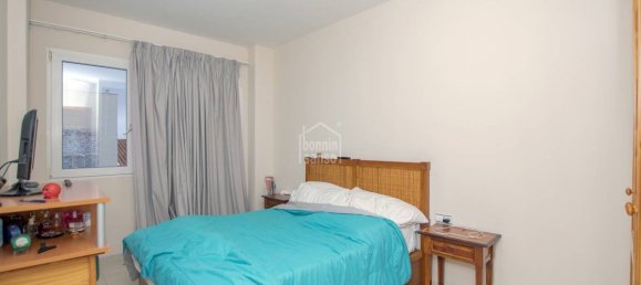 Apartamento de 2 dormitorios en Mahon, Spain No. 5055 11