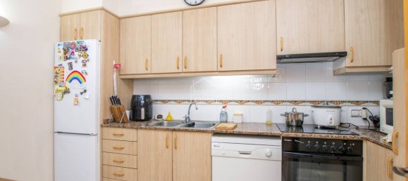 Apartamento de 2 dormitorios en Mahon, Spain No. 5055 9