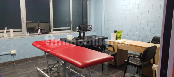 5 rooms Commercial property in Borgomanero, Italy No. 298664 6