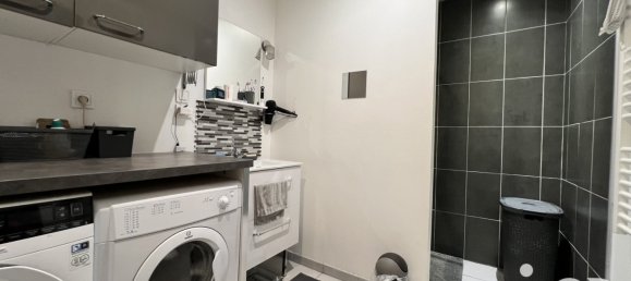 Gebäude in Flixecourt, France 180m², Nr. 74654 3