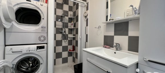 Gebäude in Flixecourt, France 180m², Nr. 74654 31