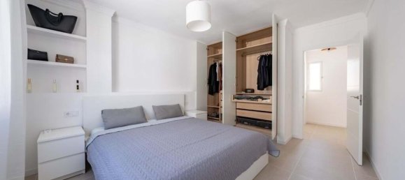 3 Schlafzimmer Wohnung in Estepona, Spain, Nr. 217820 24
