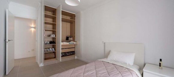 3 Schlafzimmer Wohnung in Estepona, Spain, Nr. 217820 17