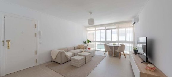 3 Schlafzimmer Wohnung in Estepona, Spain, Nr. 217820 3