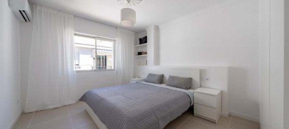 3 Schlafzimmer Wohnung in Estepona, Spain, Nr. 217820 26