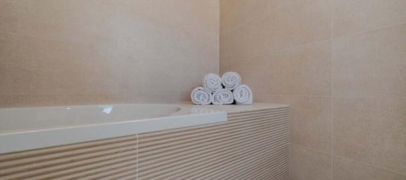 3 Schlafzimmer Wohnung in Estepona, Spain, Nr. 217820 21