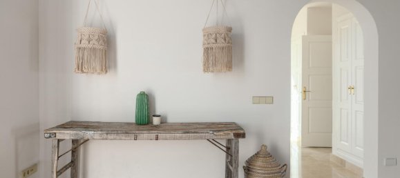 6 bedrooms Villa in Marbella, Spain No. 48746 34