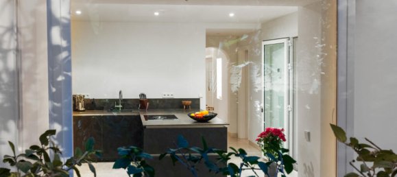 6 bedrooms Villa in Marbella, Spain No. 48746 49