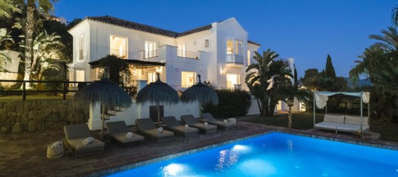 6 bedrooms Villa in Marbella, Spain No. 48746 37