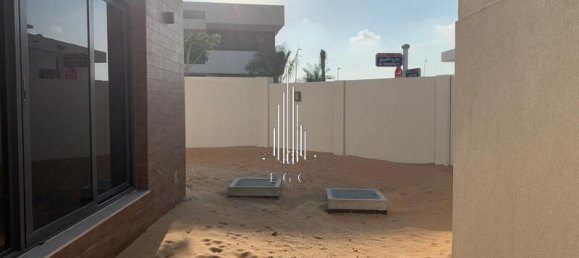 5 bedrooms Villa in Yas Island, UAE No. 44421 14