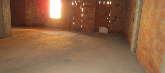 20 rooms House in Vittoria, Italy No. 275533 10