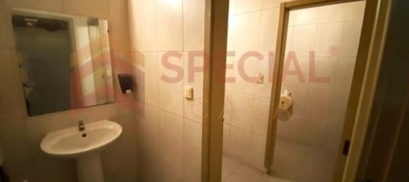 483m² Commercial property in Paredes, Portugal No. 151689 29