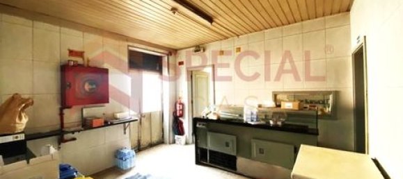 483m² Commercial property in Paredes, Portugal No. 151689 41