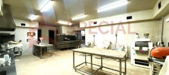 483m² Commercial property in Paredes, Portugal No. 151689 23