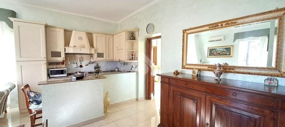 Apartamento de 3 habitaciónes en Calcata, Italy No. 176949 2