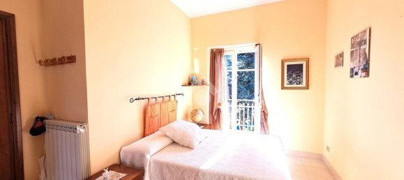 Apartamento de 3 habitaciónes en Calcata, Italy No. 176949 20