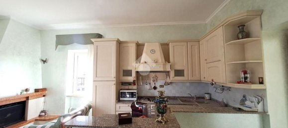 Apartamento de 3 habitaciónes en Calcata, Italy No. 176949 12