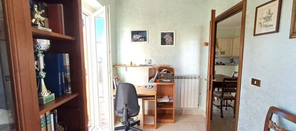 Apartamento de 3 habitaciónes en Calcata, Italy No. 176949 15