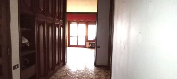 5 Schlafzimmer Wohnung in Caserta, Italy, Nr. 318439 4