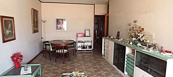 5 Schlafzimmer Wohnung in Caserta, Italy, Nr. 318439 18