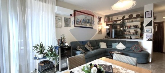 3 rooms Apartment in Arese, Italy No. 339048 4