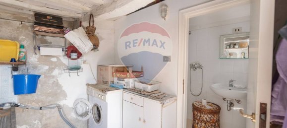 8 bedrooms House in Apiro, Italy No. 346294 14