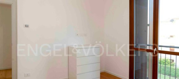 Квартира с 2 спальнями в Ассаго, Италия № 278895 16