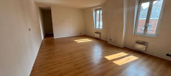 2 bedrooms Apartment in Nogent-sur-Marne, France No. 328980 2