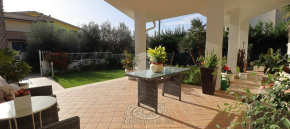 8 rooms Villa in Giulianova, Italy No. 76813 23