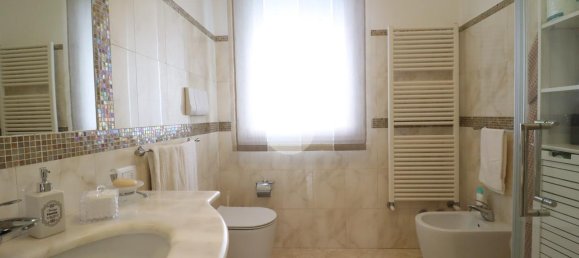 8 rooms Villa in Giulianova, Italy No. 76813 17