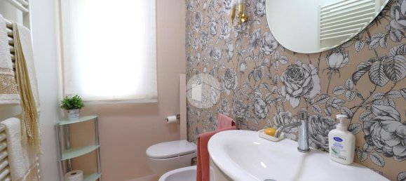 8 rooms Villa in Giulianova, Italy No. 76813 16