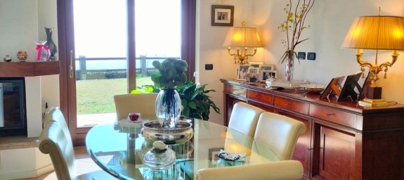 10 rooms Villa in Nebbiuno, Italy No. 24292 16