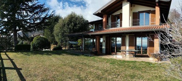 10 rooms Villa in Nebbiuno, Italy No. 24292 29