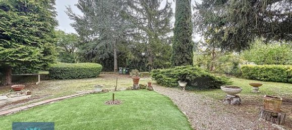 4 bedrooms House in Mennecy, France No. 311059 10